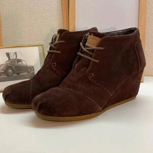 Toms Wedge Women Size 7 Comfort Ankle Boot Lace Up brown Suede‎ 380813